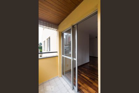 varanda de apartamento para alugar com 3 quartos, 74m² em Saúde, São Paulo