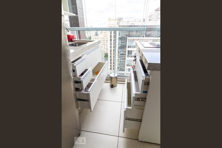 Studio para alugar com 35m², 1 quarto e 1 vagaCozinha - Armários