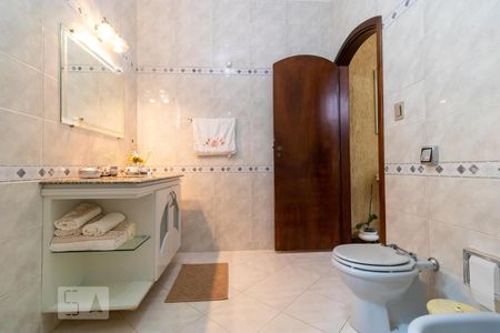 Casa à venda com 320m², 4 quartos e 3 vagasBanheiro