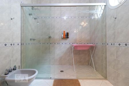 Casa à venda com 320m², 4 quartos e 3 vagasBanheiro