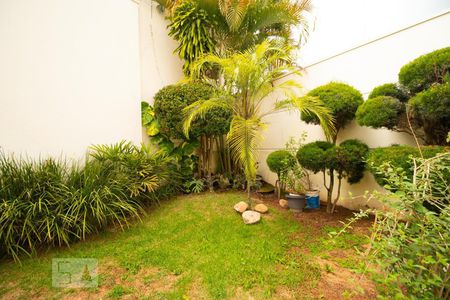 Casa à venda com 320m², 4 quartos e 3 vagasJardim 