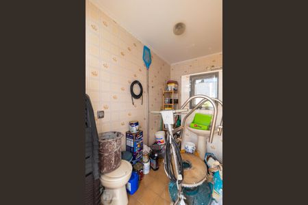 Casa à venda com 320m², 4 quartos e 3 vagasBanheiro da Área de Lazer