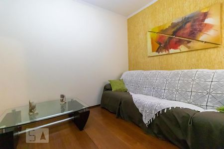 Casa à venda com 320m², 4 quartos e 3 vagasSala de TV