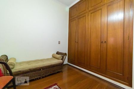 Casa à venda com 320m², 4 quartos e 3 vagasQuarto 02