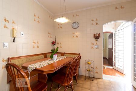 Casa à venda com 320m², 4 quartos e 3 vagasCozinha