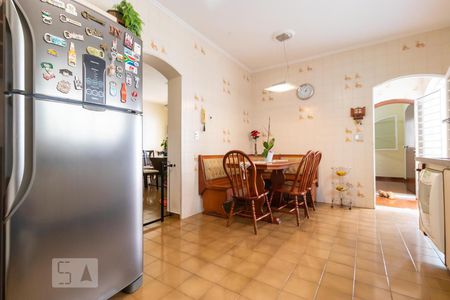 Casa à venda com 320m², 4 quartos e 3 vagasCozinha