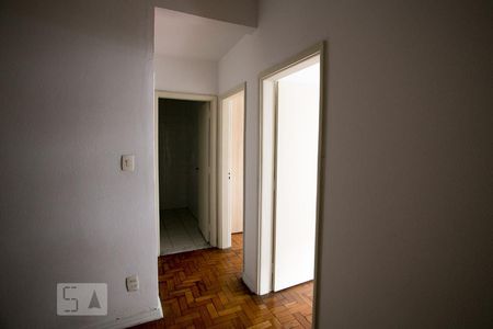 Corredor de apartamento à venda com 2 quartos, 75m² em Higienópolis, São Paulo