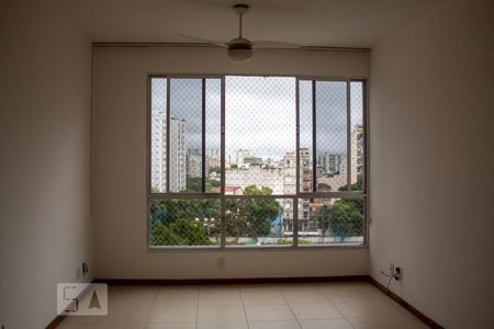 Sala de apartamento para alugar com 2 quartos, 85m² em Grajaú, Rio de Janeiro