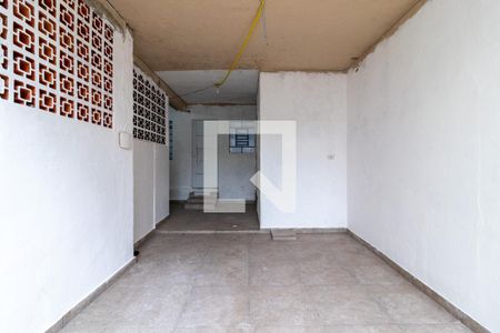 Casa para alugar com 80m², 1 quarto e sem vagaQuintal