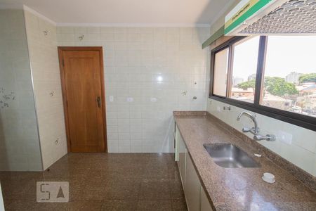 Apartamento à venda com 194m², 4 quartos e 3 vagasCozinha