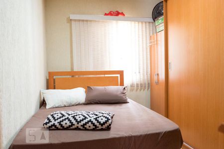 Casa à venda com 200m², 4 quartos e 2 vagas Casa à venda com 200m², 4 quartos e 2 vagasQuarto 3