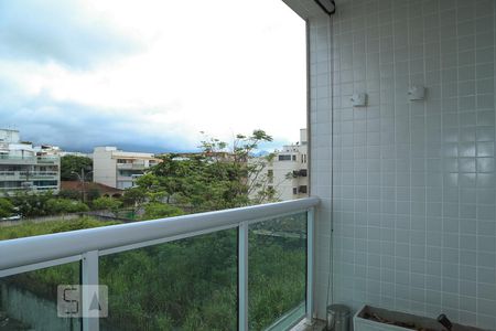 Apartamento para alugar com 75m², 3 quartos e 1 vagaSacada sala 