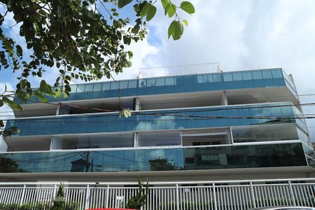 Apartamento para alugar com 75m², 3 quartos e 1 vagaFachada 