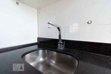 Apartamento à venda com 45m², 2 quartos e 1 vagaCozinha - Torneira