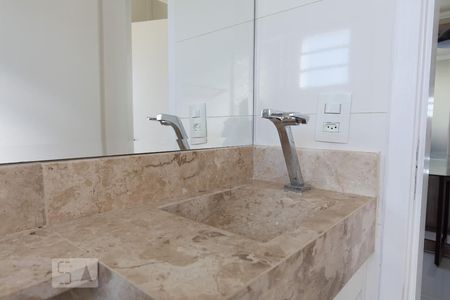 Apartamento à venda com 45m², 2 quartos e 1 vagaBanheiro - Torneira