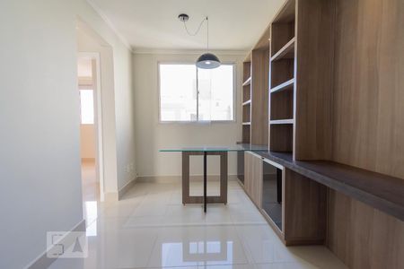 Apartamento à venda com 45m², 2 quartos e 1 vagaDetalhe Sala