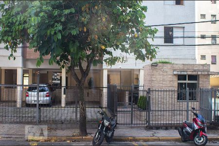 Apartamento para alugar com 63m², 2 quartos e 1 vagaFachada