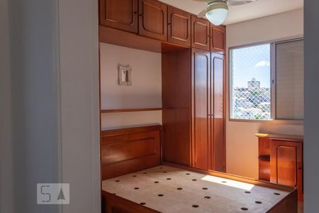 Quarto 2 de apartamento para alugar com 2 quartos, 63m² em Jardim Paraíso, São Paulo