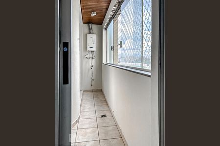 Apartamento para alugar com 93m², 2 quartos e 1 vagaSacada