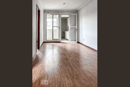 Sala de apartamento para alugar com 2 quartos, 93m² em Centro, Curitiba