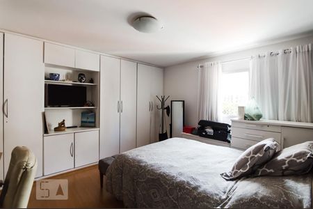 Apartamento à venda com 295m², 4 quartos e 2 vagasSuíte 1