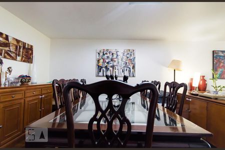 Apartamento à venda com 295m², 4 quartos e 2 vagasSala de Jantar