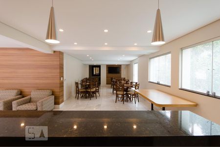 Apartamento à venda com 295m², 4 quartos e 2 vagasÁrea comum - Salão de festas