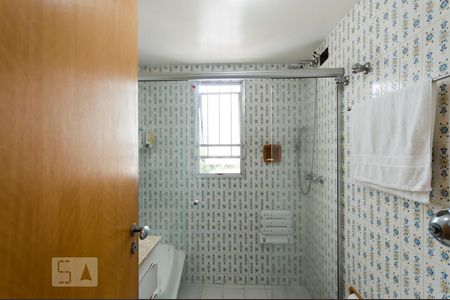 Apartamento à venda com 295m², 4 quartos e 2 vagasBanheiro