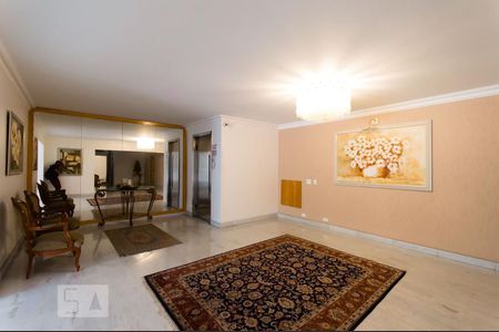 Apartamento à venda com 295m², 4 quartos e 2 vagasHall social
