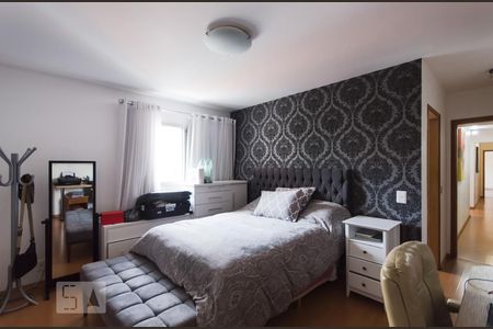 Apartamento à venda com 295m², 4 quartos e 2 vagasSuíte 1