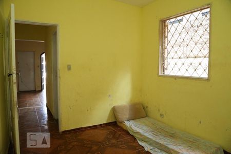 Quarto 2 de casa para alugar com 2 quartos, 80m² em Vila Santa Luzia, Taboão da Serra