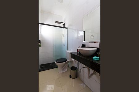 Casa à venda com 167m², 3 quartos e 3 vagasBanheiro da Suíte