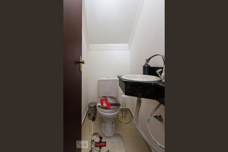 Lavabo de casa à venda com 3 quartos, 167m² em Vila Carrão, São Paulo