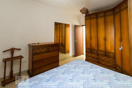 Casa à venda com 167m², 3 quartos e 3 vagasSuíte