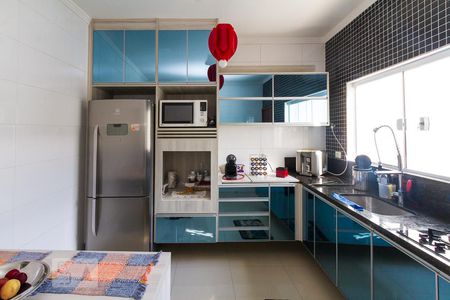 Cozinha de casa à venda com 3 quartos, 167m² em Vila Carrão, São Paulo