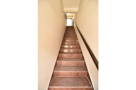 Escada de casa para alugar com 3 quartos, 192m² em Mooca, São Paulo