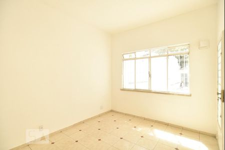 Casa de condomínio para alugar com 38m², 1 quarto e 1 vagaSala