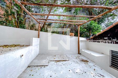 Casa para alugar com 50m², 1 quarto e 1 vagaÁrea de Serviço