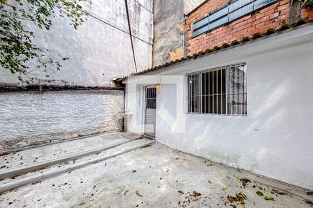 Casa para alugar com 50m², 1 quarto e 1 vagaÁrea externa