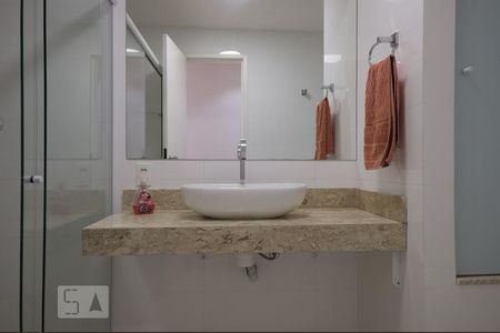 Apartamento à venda com 125m², 3 quartos e 1 vagaBanheiro Social