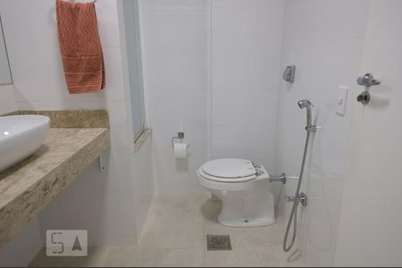 Apartamento à venda com 125m², 3 quartos e 1 vagaBanheiro Social