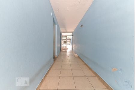 Casa à venda com 150m², 2 quartos e 2 vagas Casa à venda com 150m², 2 quartos e 2 vagasCorredor