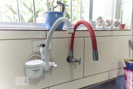 Casa à venda com 150m², 2 quartos e 2 vagas Casa à venda com 150m², 2 quartos e 2 vagasCozinha