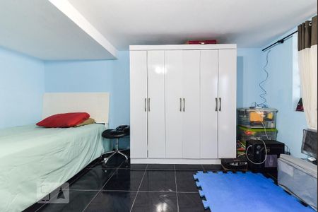 Casa à venda com 150m², 2 quartos e 2 vagas Casa à venda com 150m², 2 quartos e 2 vagasEdícula