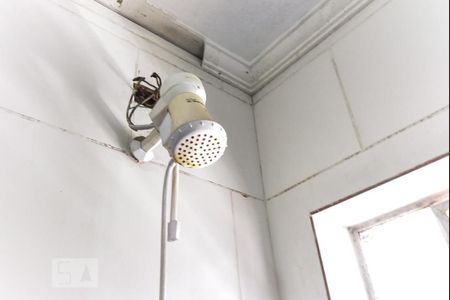 Casa à venda com 150m², 2 quartos e 2 vagas Casa à venda com 150m², 2 quartos e 2 vagasBanheiro