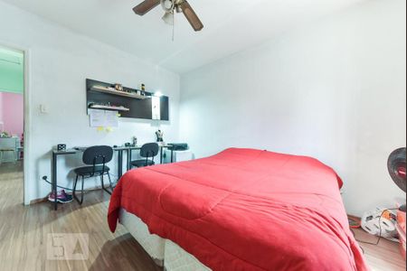 Casa à venda com 150m², 2 quartos e 2 vagas Casa à venda com 150m², 2 quartos e 2 vagasQuarto 1