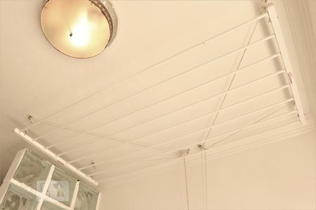 Apartamento à venda com 73m², 1 quarto e sem vagaÁrea de Serviço