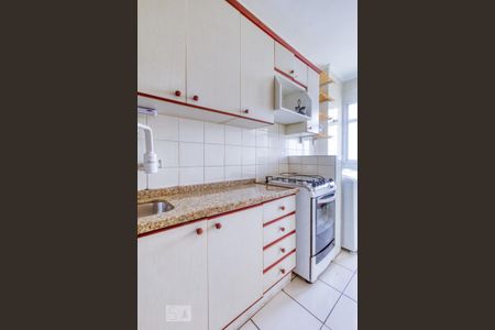 Apartamento para alugar com 68m², 2 quartos e 1 vagaCozinha