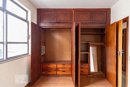 Apartamento à venda com 146m², 3 quartos e 1 vagaquarto 2