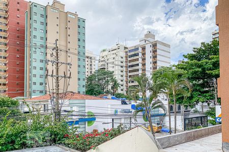 Quarto 1 de apartamento para alugar com 4 quartos, 117m² em Cambuí, Campinas
